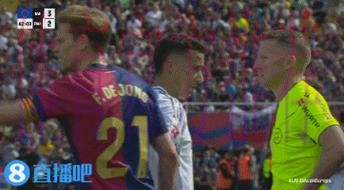 前裁判评国家德比:上半场补时过长;A费漏黄;德容红牌正确 前裁判评国家德比:上半场补时过长;A费漏黄;德容红牌正确