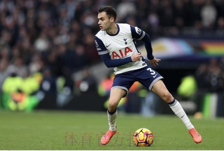 那不勒斯总监:想签下雷吉隆 但皇马要价太高